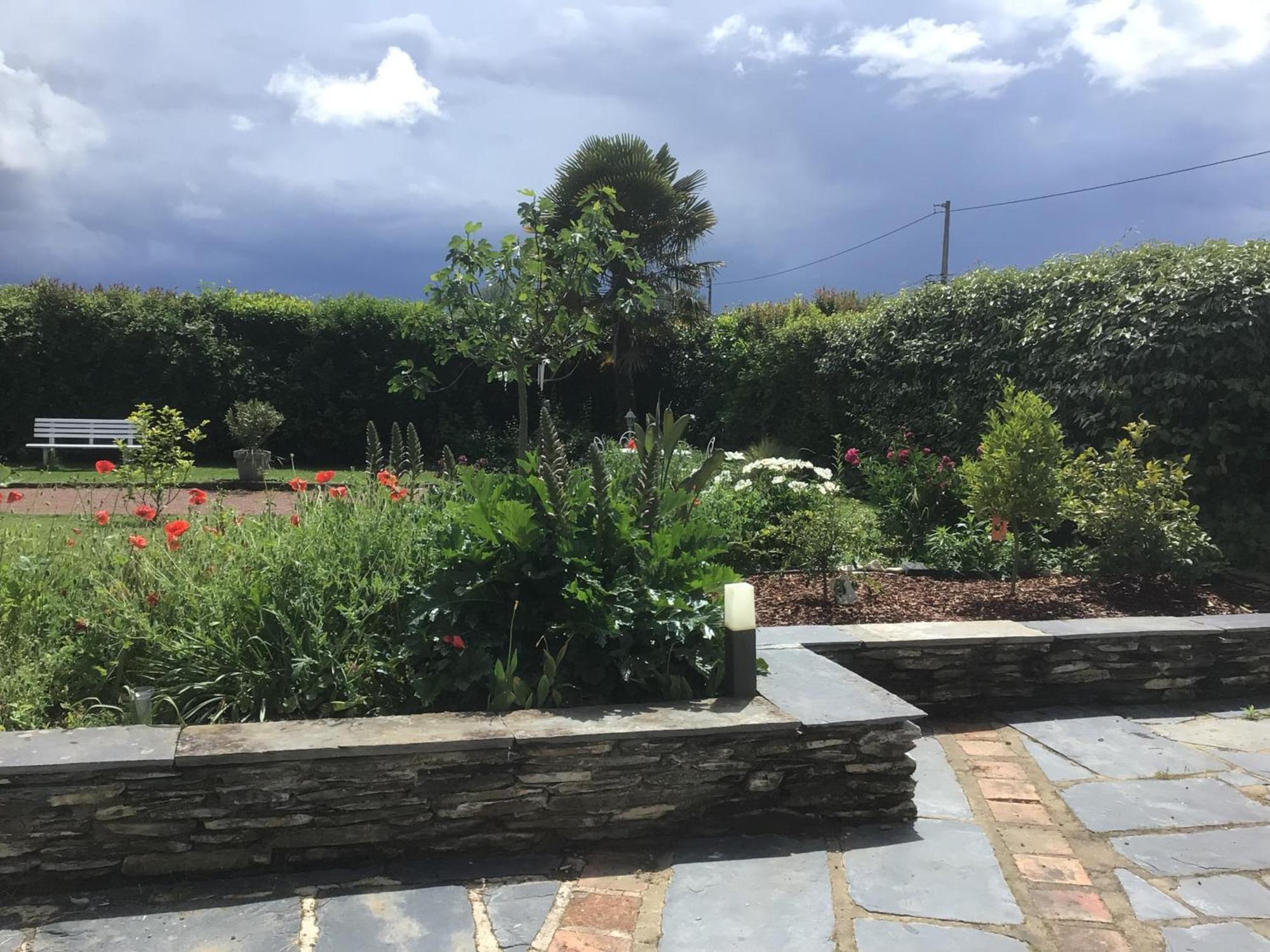 Lorali Bed and Breakfast Blaison-Saint-Sulpice Buitenkant foto